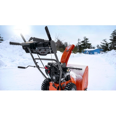 Бензиновый снегоуборщик Husqvarna ST 124 Бензиновый снегоуборщик Husqvarna ST 124