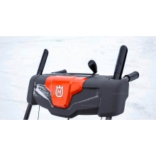 Бензиновый снегоуборщик Husqvarna ST 124 Бензиновый снегоуборщик Husqvarna ST 124