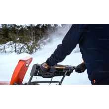 Бензиновый снегоуборщик Husqvarna ST 124 Бензиновый снегоуборщик Husqvarna ST 124