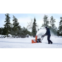 Бензиновый снегоуборщик Husqvarna ST 124 Бензиновый снегоуборщик Husqvarna ST 124