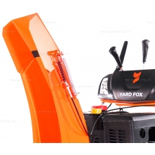 Бензиновый снегоуборщик YARD FOX PRO 7154E Бензиновый снегоуборщик YARD FOX PRO 7154E