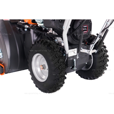 Бензиновый снегоуборщик YARD FOX PRO 7154E Бензиновый снегоуборщик YARD FOX PRO 7154E