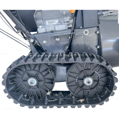 Гусеничный бензиновый снегоуборщик EVOline SBG 760 TLE Гусеничный бензиновый снегоуборщик EVOline SBG 760 TLE