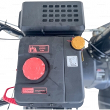 Гусеничный бензиновый снегоуборщик EVOline SBG 760 TLE Гусеничный бензиновый снегоуборщик EVOline SBG 760 TLE