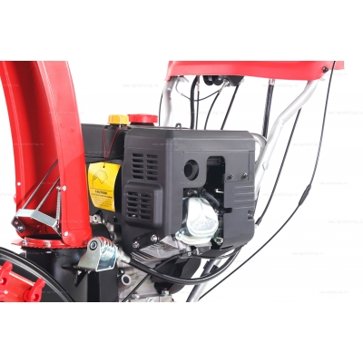 Гусеничный бензиновый снегоуборщик GEOS Premium SnowLine 760 TE Гусеничный бензиновый снегоуборщик GEOS Premium SnowLine 760 TE