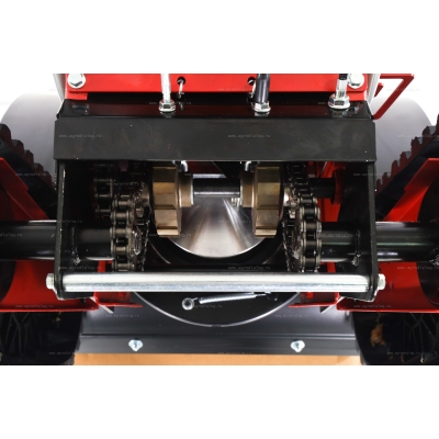 Гусеничный бензиновый снегоуборщик GEOS Premium SnowLine 760 TE Гусеничный бензиновый снегоуборщик GEOS Premium SnowLine 760 TE