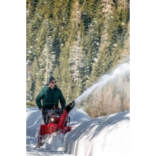 Гусеничный бензиновый снегоуборщик Honda HSS 1380A TD Гусеничный бензиновый снегоуборщик Honda HSS 1380A TD