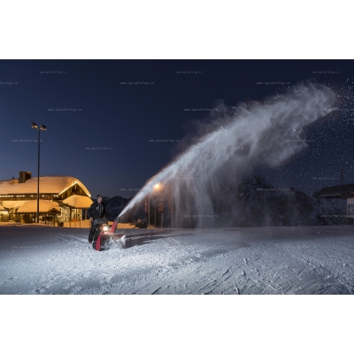 Гусеничный бензиновый снегоуборщик Honda HSS970A ETD Гусеничный бензиновый снегоуборщик Honda HSS970A ETD