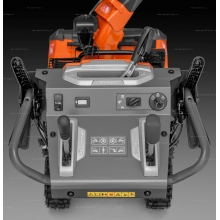 Гусеничный бензиновый снегоуборщик Husqvarna ST 424T Гусеничный бензиновый снегоуборщик Husqvarna ST 424T