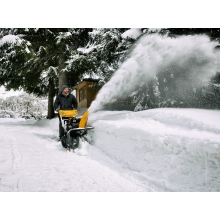 Гусеничный бензиновый снегоуборщик Stiga ST 5266 PB TRAC Гусеничный бензиновый снегоуборщик Stiga ST 5266 PB TRAC