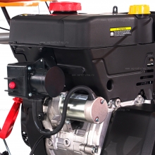 Гусеничный бензиновый снегоуборщик YARD FOX PRO 6654ET Гусеничный бензиновый снегоуборщик YARD FOX PRO 6654ET