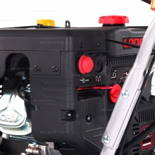 Гусеничный бензиновый снегоуборщик YARD FOX PRO 6654ET Гусеничный бензиновый снегоуборщик YARD FOX PRO 6654ET