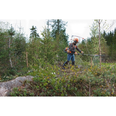 Бензиновый высоторез Husqvarna 535FBX Бензиновый высоторез Husqvarna 535FBX