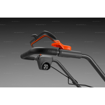 Электрическая газонокосилка Husqvarna LC 141C Электрическая газонокосилка Husqvarna LC 141C