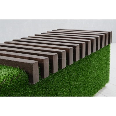 Лавочка из искусственной травы Sherwood с кашпо для цветов (темная) Лавочка из искусственной травы Sherwood с кашпо для цветов (темная)