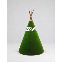 Садовая фигура из искусственной травы «Чум» Садовая фигура из искусственной травы «Чум»