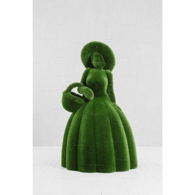 Садовая фигура из искусственной травы «Дама с цветочной корзиной» Садовая фигура из искусственной травы «Дама с цветочной корзиной»