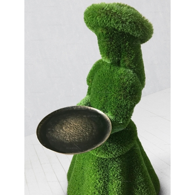 Садовая фигура из искусственной травы «Девочка с подносом» Садовая фигура из искусственной травы «Девочка с подносом»