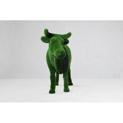 Садовая фигура из искусственной травы «Корова» Садовая фигура из искусственной травы «Корова»
