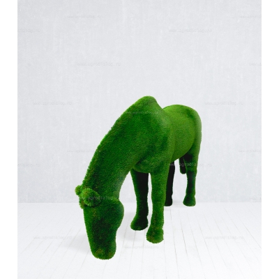 Садовая фигура из искусственной травы «Лошадь на лугу» Садовая фигура из искусственной травы «Лошадь на лугу»