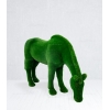 Садовая фигура из искусственной травы «Лошадь на лугу»