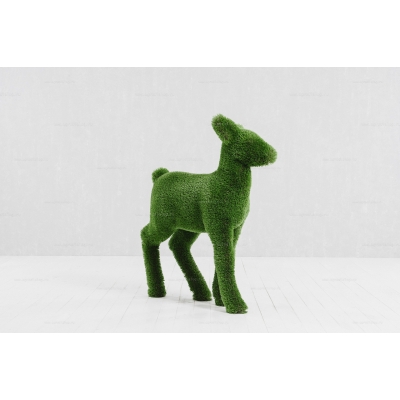 Садовая фигура из искусственной травы «Малый олень» Садовая фигура из искусственной травы «Малый олень»