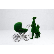 Садовая фигура из искусственной травы «Мама с детьми»