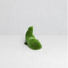 Садовая фигура из искусственной травы «Морской котик» Садовая фигура из искусственной травы «Морской котик»