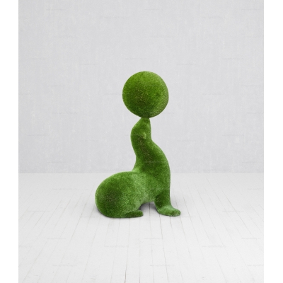 Садовая фигура из искусственной травы «Морской котик с шаром» Садовая фигура из искусственной травы «Морской котик с шаром»