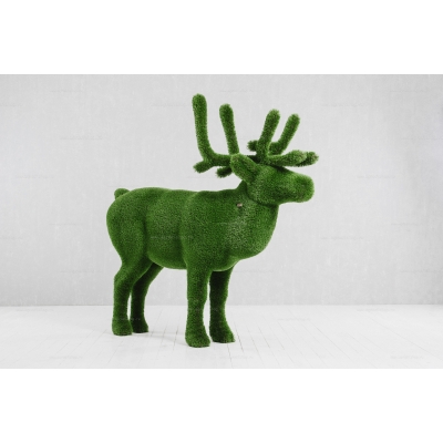 Садовая фигура из искусственной травы «Олень» Садовая фигура из искусственной травы «Олень»