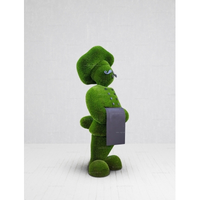 Садовая фигура из искусственной травы «Повар» Садовая фигура из искусственной травы «Повар»