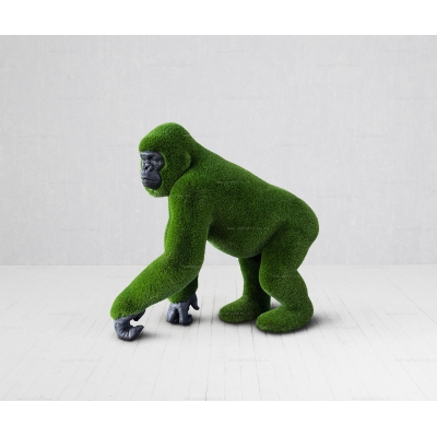 Садовая фигура из искусственной травы «Самка гориллы» Садовая фигура из искусственной травы «Самка гориллы»
