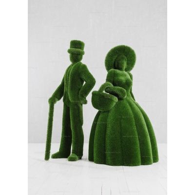 Садовые фигуры из искусственной травы «Дама с корзиной и джентльмен» Садовые фигуры из искусственной травы «Дама с корзиной и джентльмен»