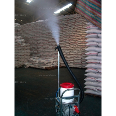 Генератор холодного тумана IGEBA UNIPRO 5/45 Генератор холодного тумана IGEBA UNIPRO 5/45