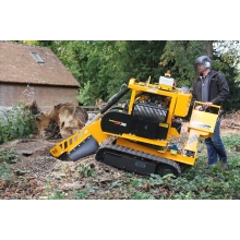 Гусеничный измельчитель пней Laski PREDATOR P38M Гусеничный измельчитель пней Laski PREDATOR P38M