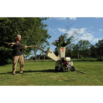 Коммунальный измельчитель веток Cramer COMBI CUT 9600 Коммунальный измельчитель веток Cramer COMBI CUT 9600