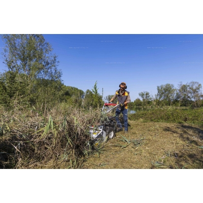 Косилка-измельчитель для высокой травы Efco DR 50 K800H Косилка-измельчитель для высокой травы Efco DR 50 K800H