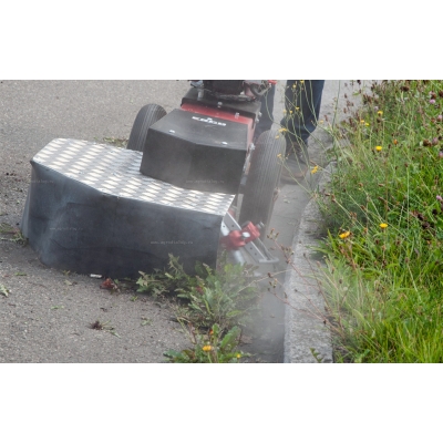 Машина для чистки плитки и брусчатки ERCO EWB-70HO Машина для чистки плитки и брусчатки ERCO EWB-70HO