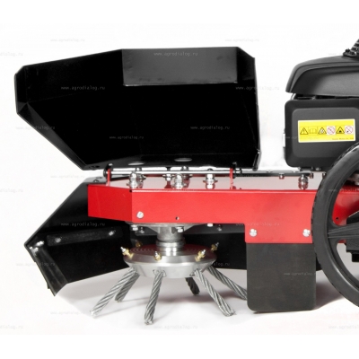 Машина для чистки плитки и брусчатки Limpar Turbo IV Машина для чистки плитки и брусчатки Limpar Turbo IV