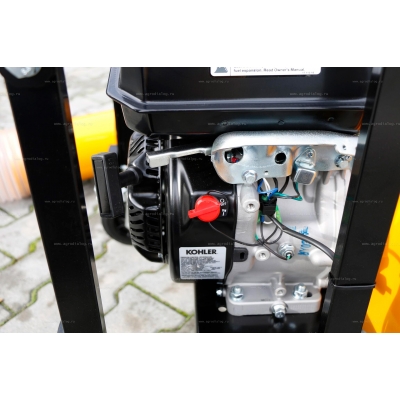 Навесной коммунальный пылесос Laski VD403P Навесной коммунальный пылесос Laski VD403P