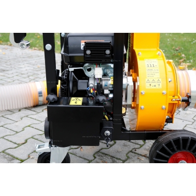 Навесной коммунальный пылесос Laski VD405P Навесной коммунальный пылесос Laski VD405P