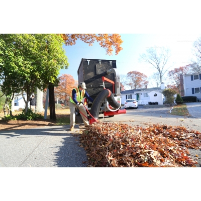 Навесной коммунальный пылесос Little Wonder Monster Truck Loader 18HP Навесной коммунальный пылесос Little Wonder Monster Truck Loader 18HP