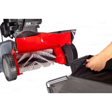 Подметальная машина для искусственного газона Eurosystems SWEEPY L Подметальная машина для искусственного газона Eurosystems SWEEPY L