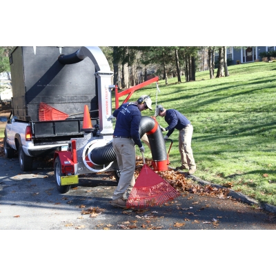 Прицепной коммунальный пылесос Little Wonder Monster Truck Loader 29HP Прицепной коммунальный пылесос Little Wonder Monster Truck Loader 29HP