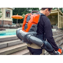 Садовая воздуходувка ранцевая Husqvarna 340iBT Садовая воздуходувка ранцевая Husqvarna 340iBT