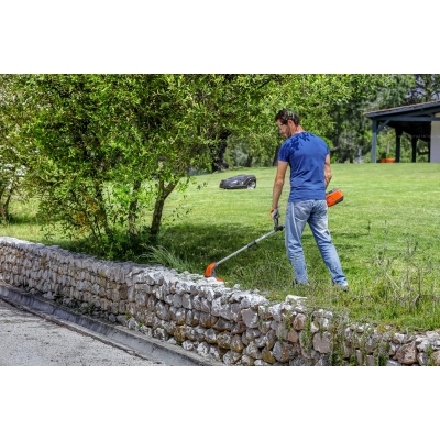 Робот-газонокосилка Husqvarna Automower 420 Connect Home Робот-газонокосилка Husqvarna Automower 420 Connect Home