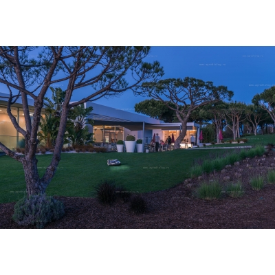 Робот-газонокосилка Husqvarna Automower 450X Connect Робот-газонокосилка Husqvarna Automower 450X Connect