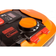 Робот-газонокосилка Worx Landroid M WR143E Робот-газонокосилка Worx Landroid M WR143E