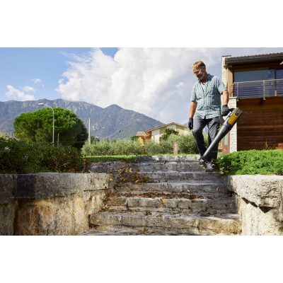 Садовая воздуходувка Stiga SAB 700 AE Садовая воздуходувка Stiga SAB 700 AE