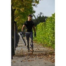 Садовая воздуходувка Stiga SAB 900 AE Садовая воздуходувка Stiga SAB 900 AE